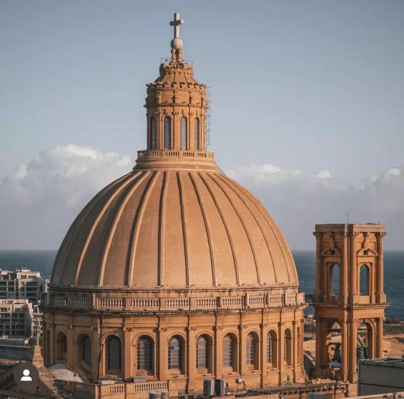 Mcc Suites فاليتا المظهر الخارجي الصورة