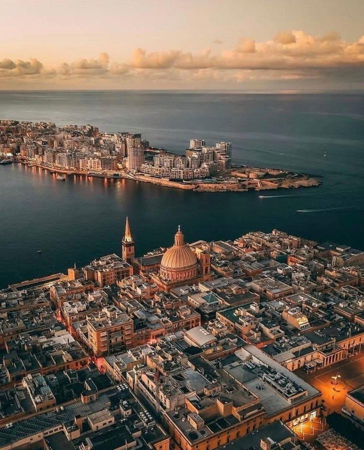 Mcc Suites فاليتا المظهر الخارجي الصورة